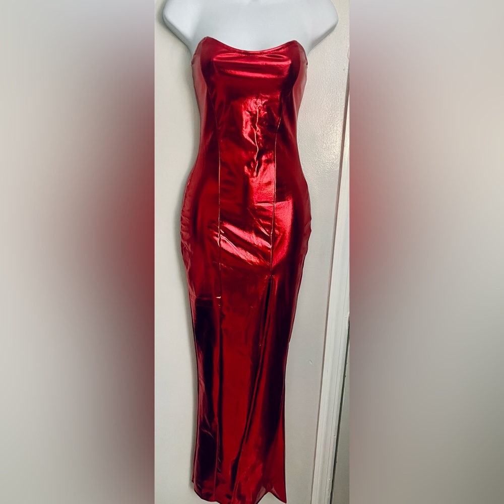 Red Shimmery Sweetheart Top Maxi Dress